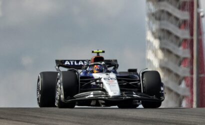 sainz-fp1-austin-1760725123-jpg