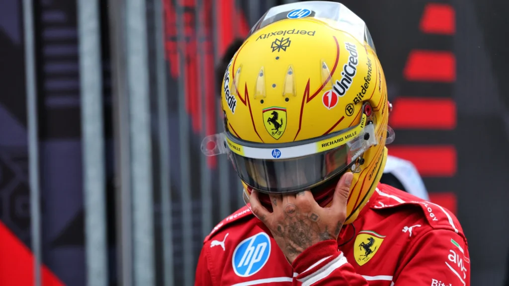 Flavio Briatore, Lewis Hamilton’ı Ferrari’nin 2026 F1 Canlanması İçin Favori Gösterdi