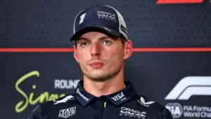 Verstappen, Norris’e Singapur sıralaması sonrası uyarı gönderdi