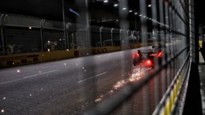 Singapur GP ikinci antrenmanda en hızlı isim Oscar Piastri oldu