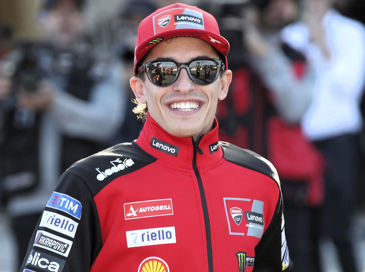 3000_gng_1285278_hires