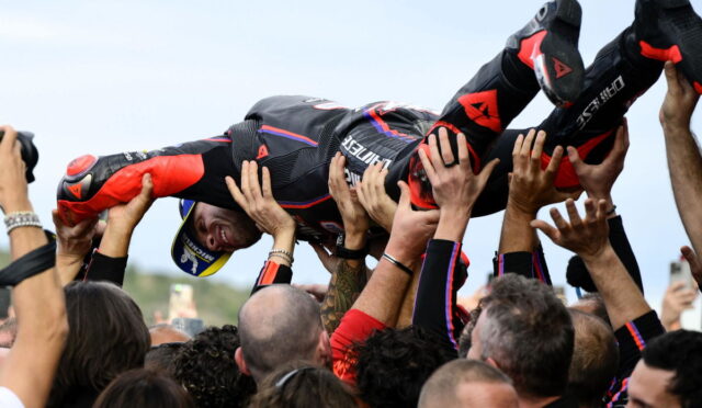 Aprilia: Marco Bezzecchi’nin Evinde MotoGP Motosikleti Bulunabilir