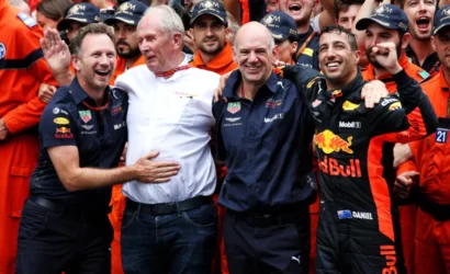 Adrian-Newey-Christian-Horner-Helmut-Marko-Daniel-Ricciardo-1024x576-1