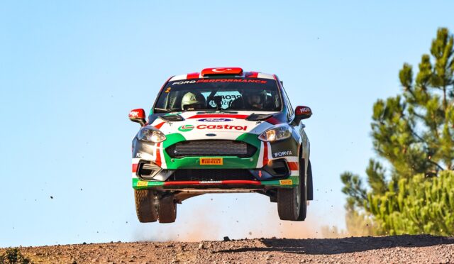 İstanbul Rallisi’ni Ali Türkkan – Oytun Albayrak Ekibi Kazandı
