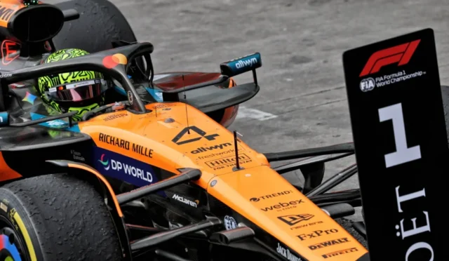 Lando Norris, Brezilya GP zaferi sonrası F1 şampiyonluk umutlarını artırdı: "Umursamamak ilham kaynağım oldu"