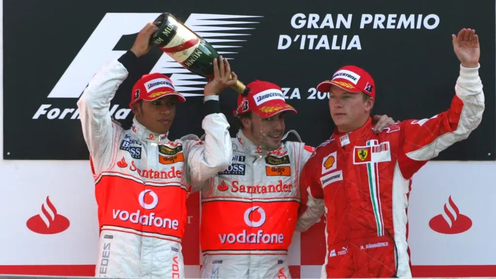 Lewis-Hamilton-Fernand-Alonso-F1-2007-1024x576-1