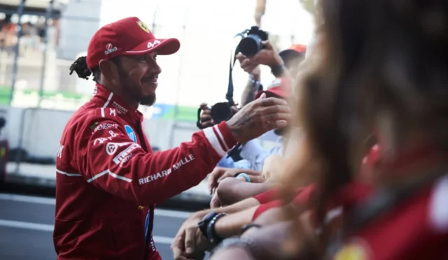 Lewis Hamilton’ın Ferrari ile Formula 1’de “zirveye tırmanma” kararlılığı sürüyor