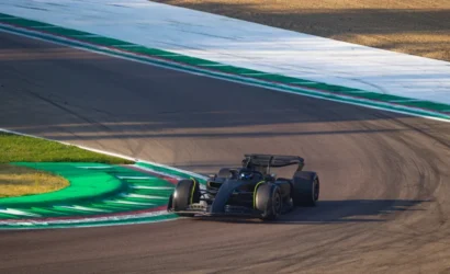 Sergio-Perez-Cadillac-F1-Ferrari-1024x576-3