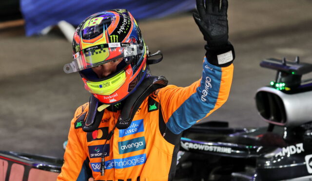 Oscar Piastri, Katar GP Sprint Yarışı için Pole Pozisyonunu Kazandı; Verstappen Altıncı Sırada