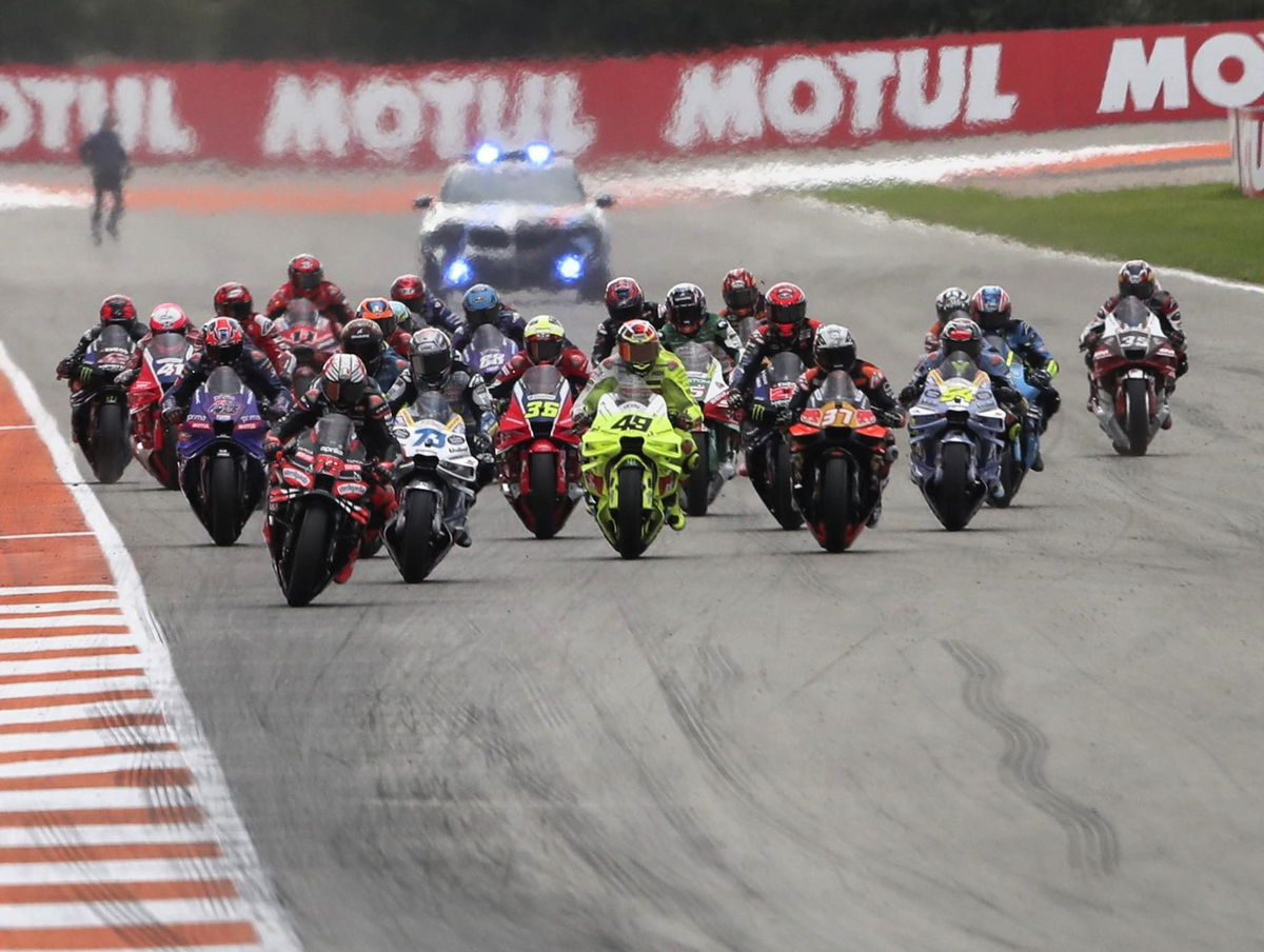 3000_gng_1285653_hires