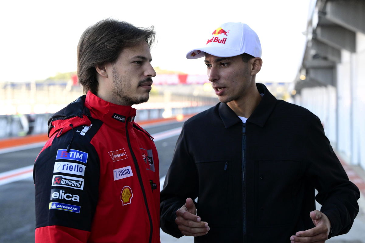 3000_gng_1286515_hires