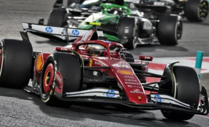 Lewis-Hamilton-Ferrari-Abu-Dhabi-GP-1024x576-1