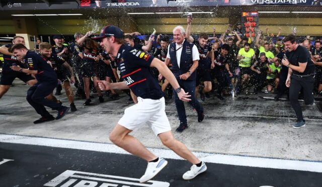Verstappen’i Red Bull’da Marko ve Horner’ın Ötesinde Büyük Değişim Bekliyor