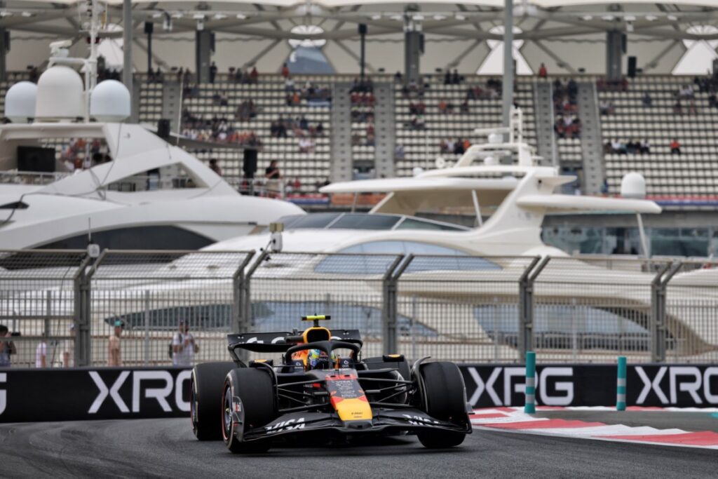 Motor Racing - Formula One World Championship - Abu Dhabi Grand Prix - Practice Day - Abu Dhabi, UAE