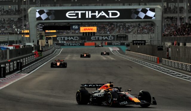 Verstappen, Norris’ten F1 Şampiyonluğunu Almak İçin Neden Oyunlara Başvurmadı?