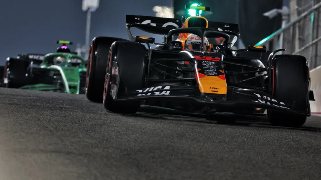 Yuki-Tsunoda-F1-Abu-Dhabi-GP-2-1024x576-1