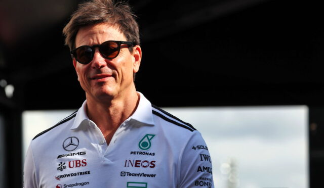 Toto Wolff, Abu Dhabi’deki Son Antrenman Seansının Ardından Red Bull’dan Neden Özür Diledi?