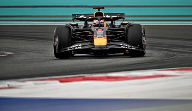 Verstappen ve Norris Arasında Antrenman Seansında Gerginlik: "Ne Yapıyor Bu Adam?"