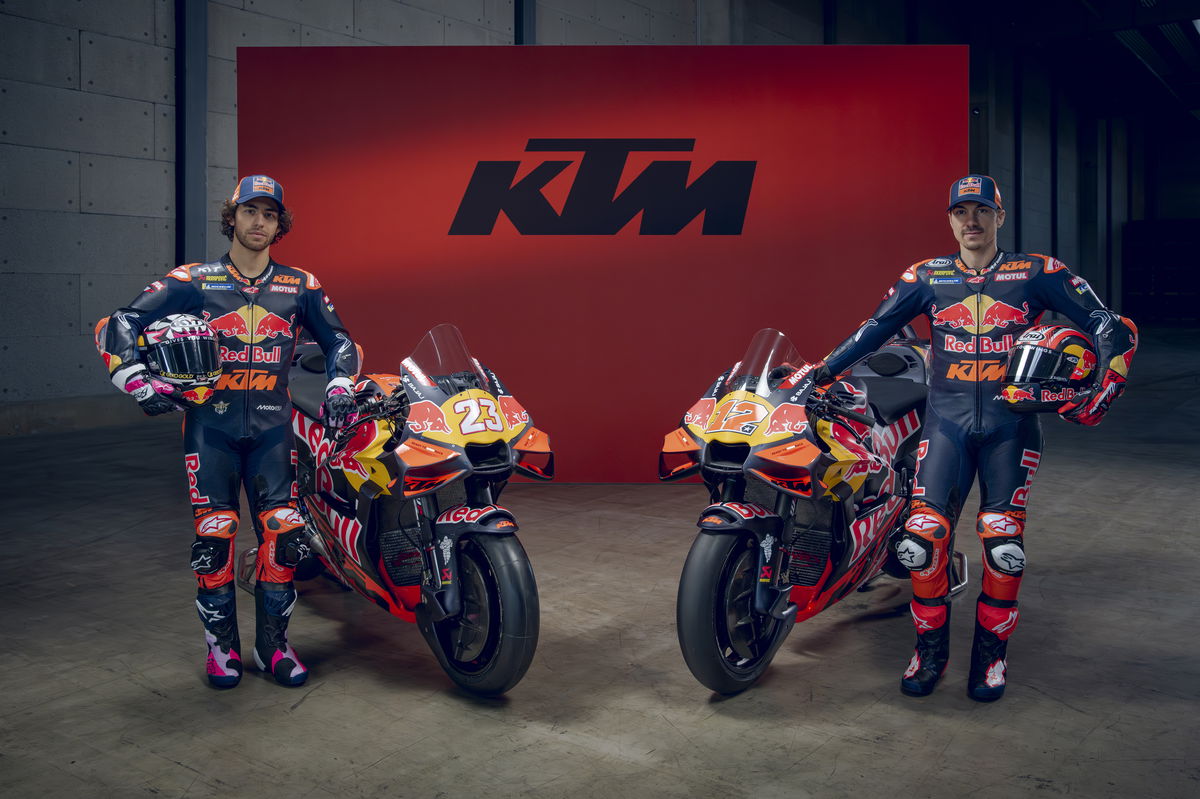 2026-motogp-red-bull-ktm-team-launch-photoshoot-images