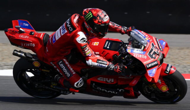 3000_gng_1270948_hires