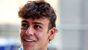 Arvid-Lindblad-F1-Abu-Dhabi-Testing-300x170-1