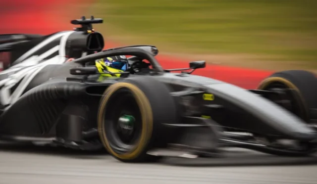 Cadillac-Sergio-Perez-F1-2026-test-1024x576-1