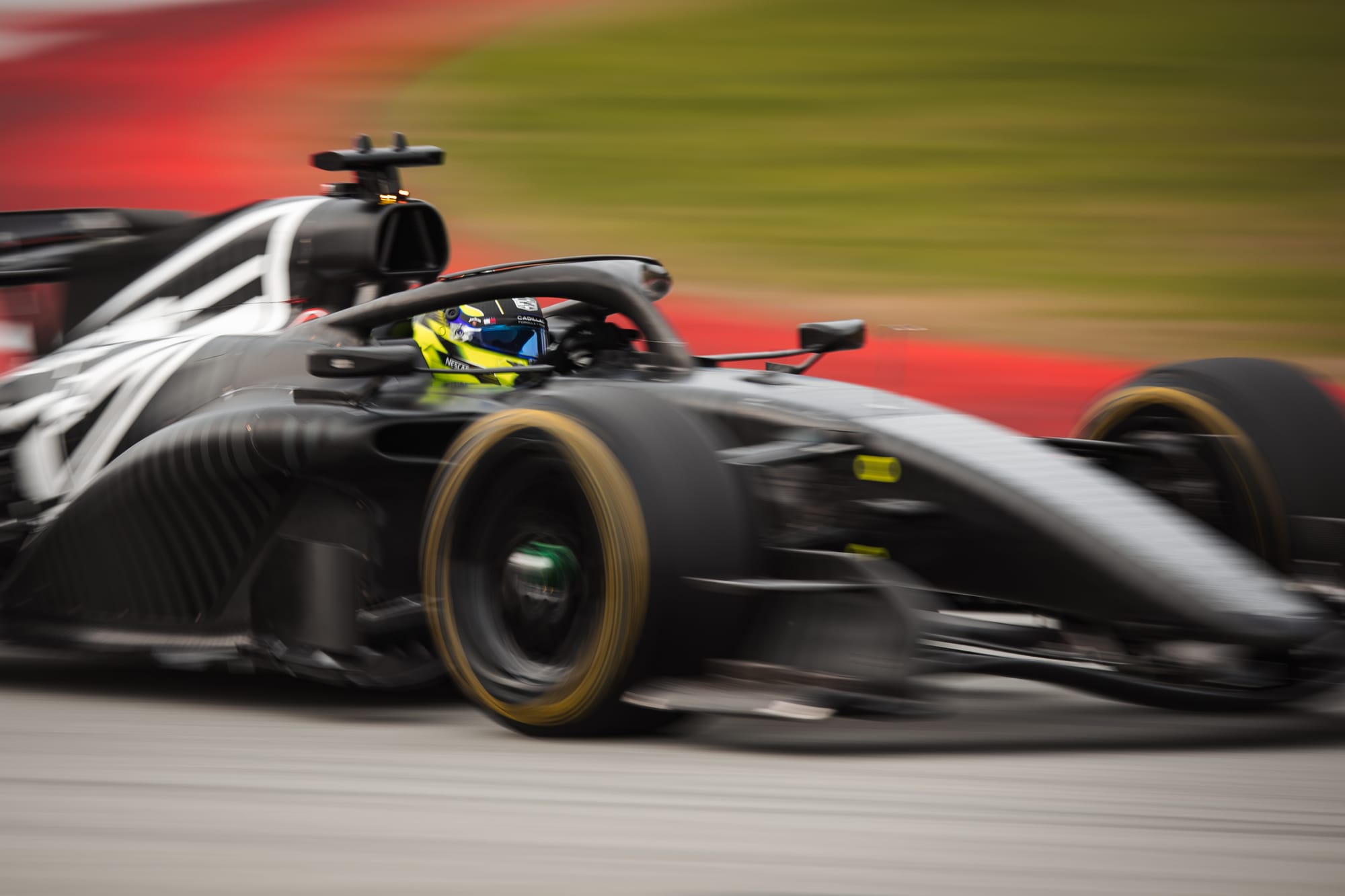 CadillacF1Team_2124_HiRes