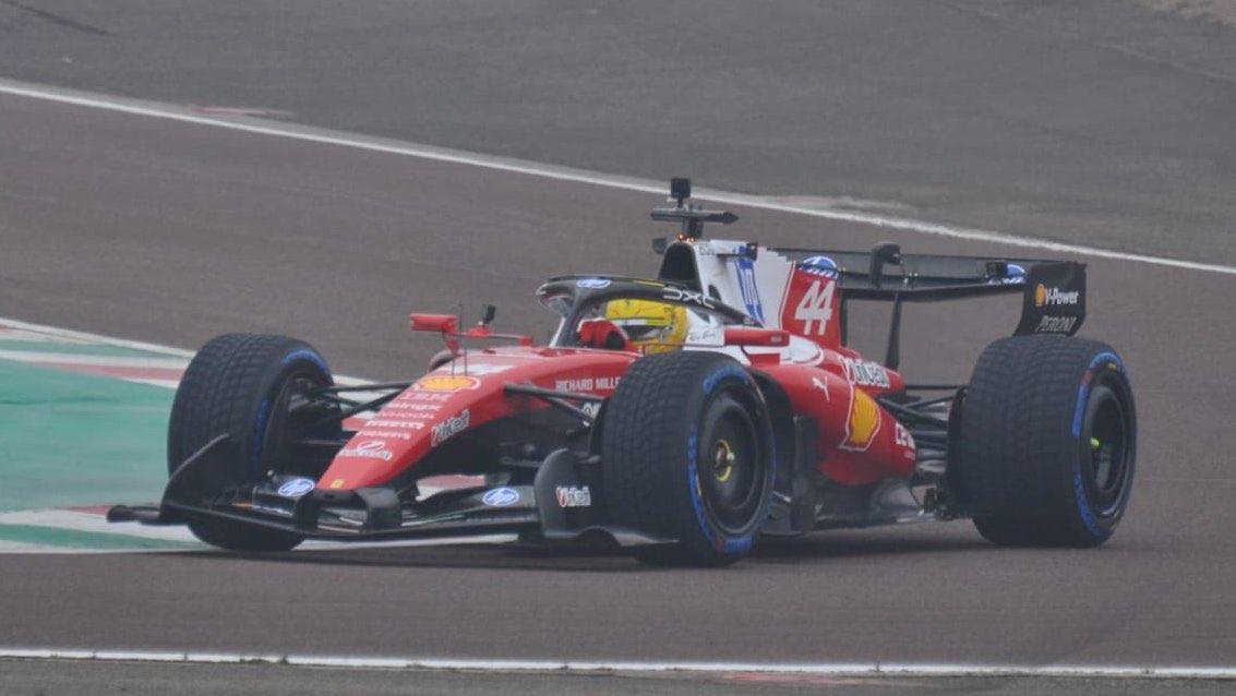 Ferrari SF-26, Lewis Hamilton