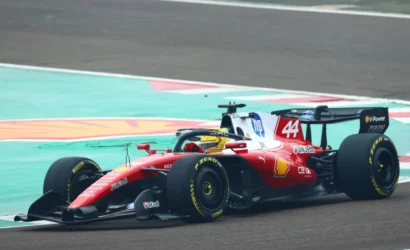 Lewis-Hamilton-Ferrari-SF-26-1024x576-1