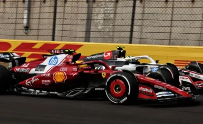 Lewis-Hamilton-Oliver-Bearman-F1-Chinese-GP-1024x576-1