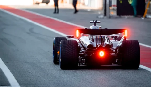 Oscar-Piastri-McLaren-2-1024x577-1