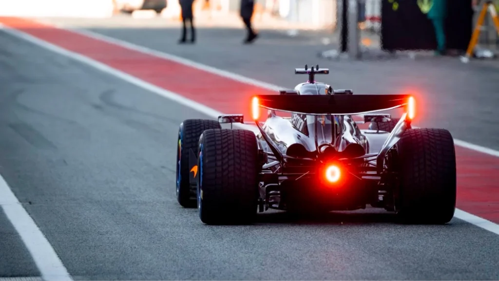 Oscar-Piastri-McLaren-2-1024x577-1