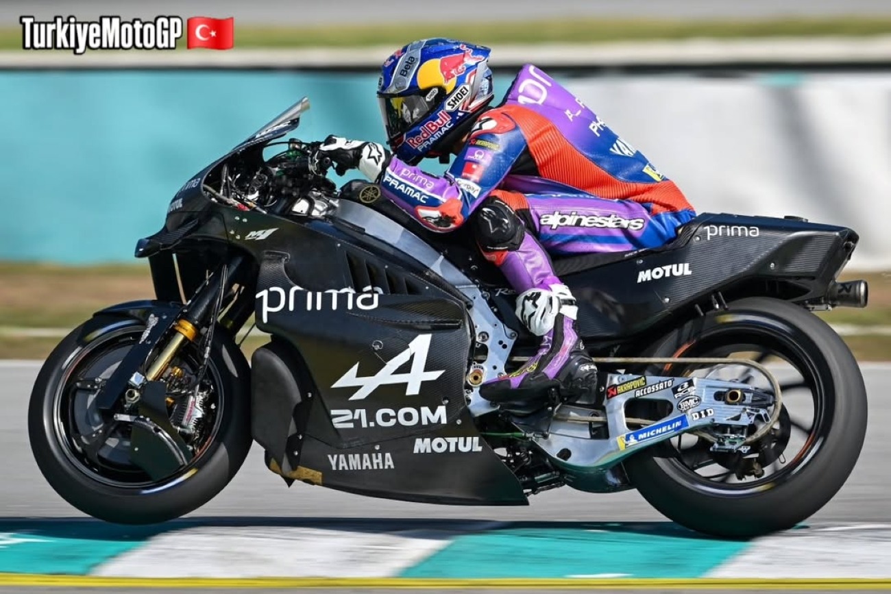 Toprak Razgatlıoğlu Yamaha Sepang Motogp Shakedown 3 - TRF1.net - Türkçe F1, Formula 1 ve Motor Sporları Haberleri
