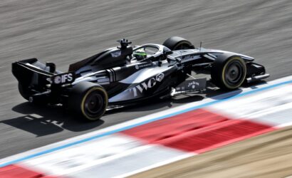 CadillacF1Team_2394_HiRes