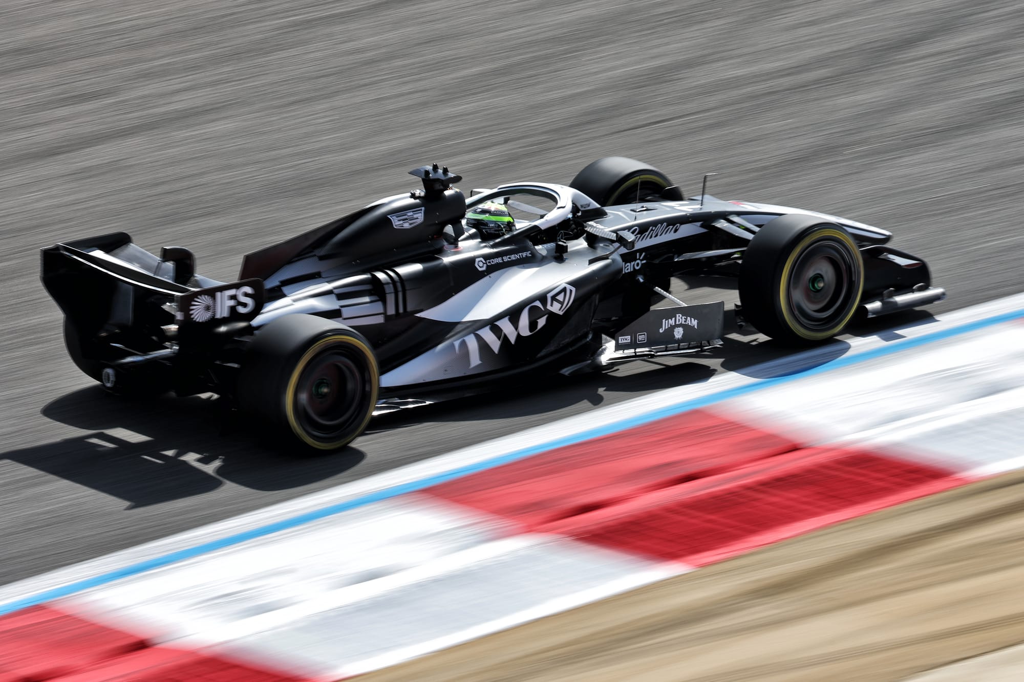 CadillacF1Team_2394_HiRes