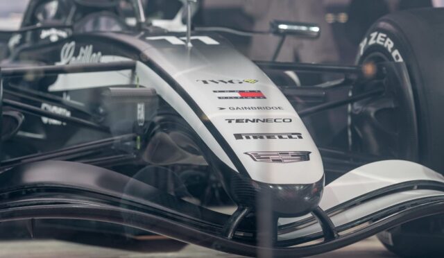 CadillacF1Team_2909_HiRes-1