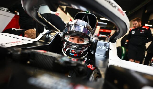 https3A2F2Fs3-newsifier.ams3_.digitaloceanspaces.com2Fgpblog.com2Fimages2F2026-012Fbearman-haas-shakedown-helmet-697b9a99b0e47