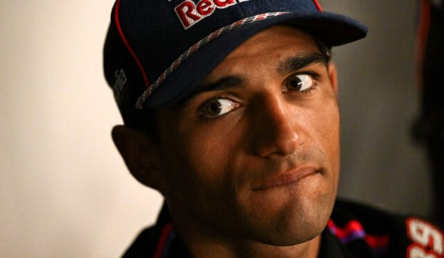 gng_1300420_hires_1600x900_0