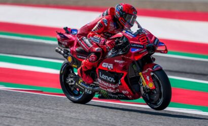 https3A2F2Fs3-newsifier.ams3_.digitaloceanspaces.com2Fgpblog.com2Fimages2F2026-012Fmarc-marquez-93-ducati-6977768f0f225