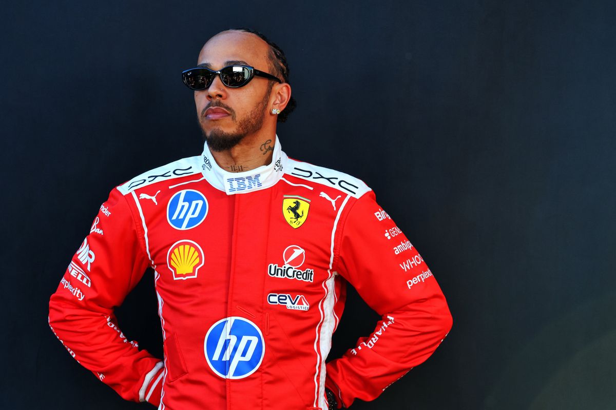 F1 - İngiliz Basını, Ferrari ile İlk Podyumunu Alan Hamilton’ı Övgüyle ...