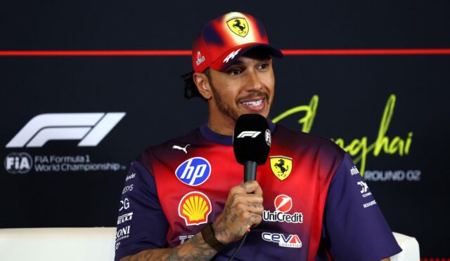 https3A2F2Fs3-newsifier.ams3_.digitaloceanspaces.com2Fgpblog.com2Fimages2F2026-032Fhamilton-smile-china-69ba770b04fa5-1