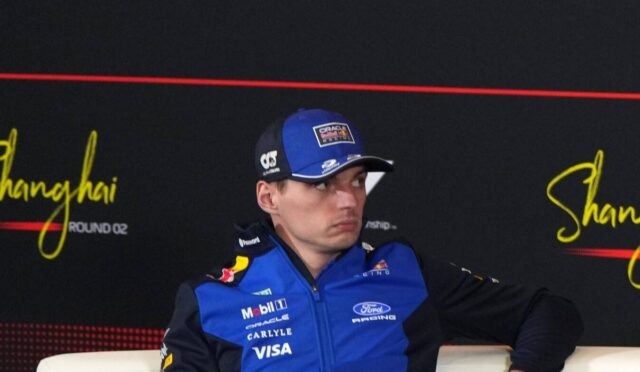 https3A2F2Fs3-newsifier.ams3_.digitaloceanspaces.com2Fgpblog.com2Fimages2F2026-032Fmax-verstappen-china-1