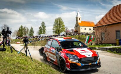 2026-04-12 at 19.39.53