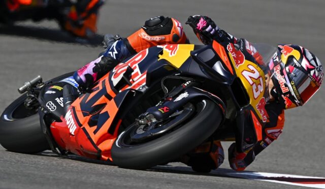 gng_1300905_hires_1600x900