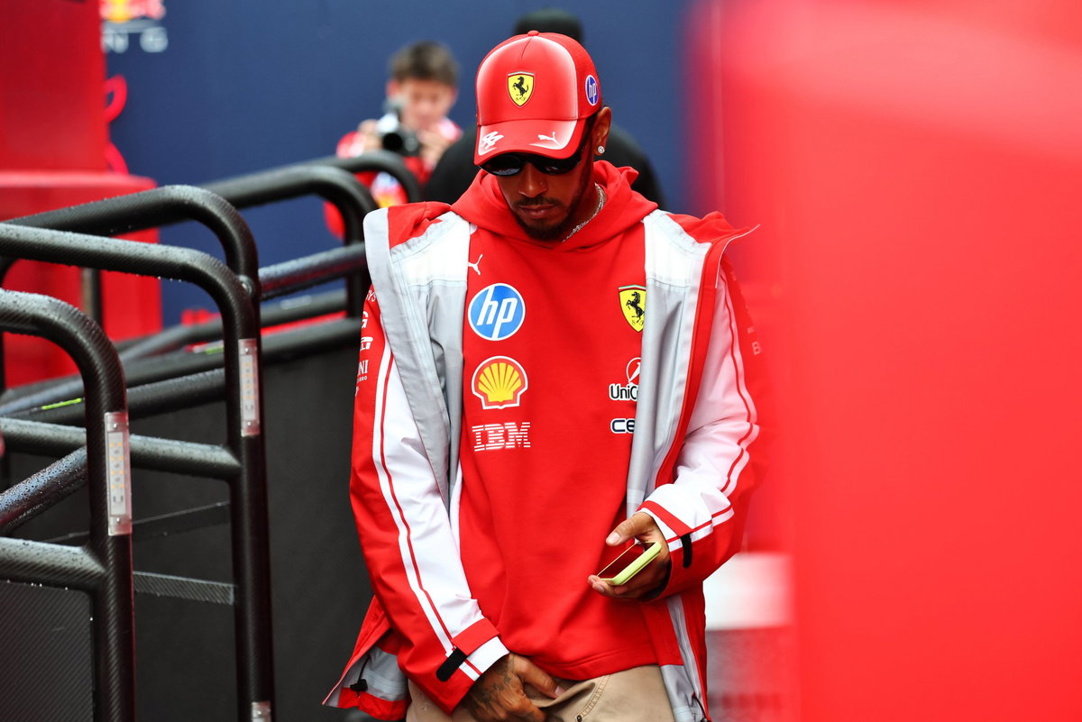 Hamilton, Zandvoort Sprintinde "Küçük Değişiklik" Nedeniyle Hâlâ Zorluk Yaşıyor
