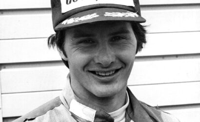 Villeneuve_77_England_01.fe922ea92a