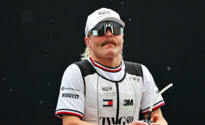 Bottas, uçağı bırakıp Singapur'a olağanüstü bir yolla gidiyor