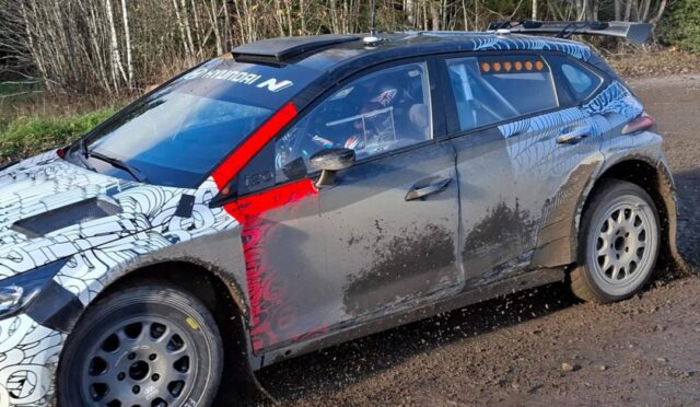 Meeke, Hyundai’nin yeni Rally2 aracını test etti