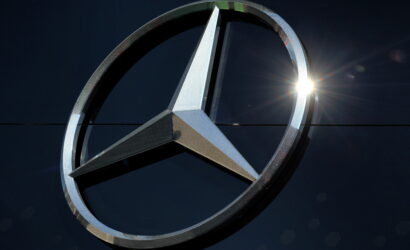Mercedes, ABD Grand Prix'si için mavi tonlu özel boyama giyecek
