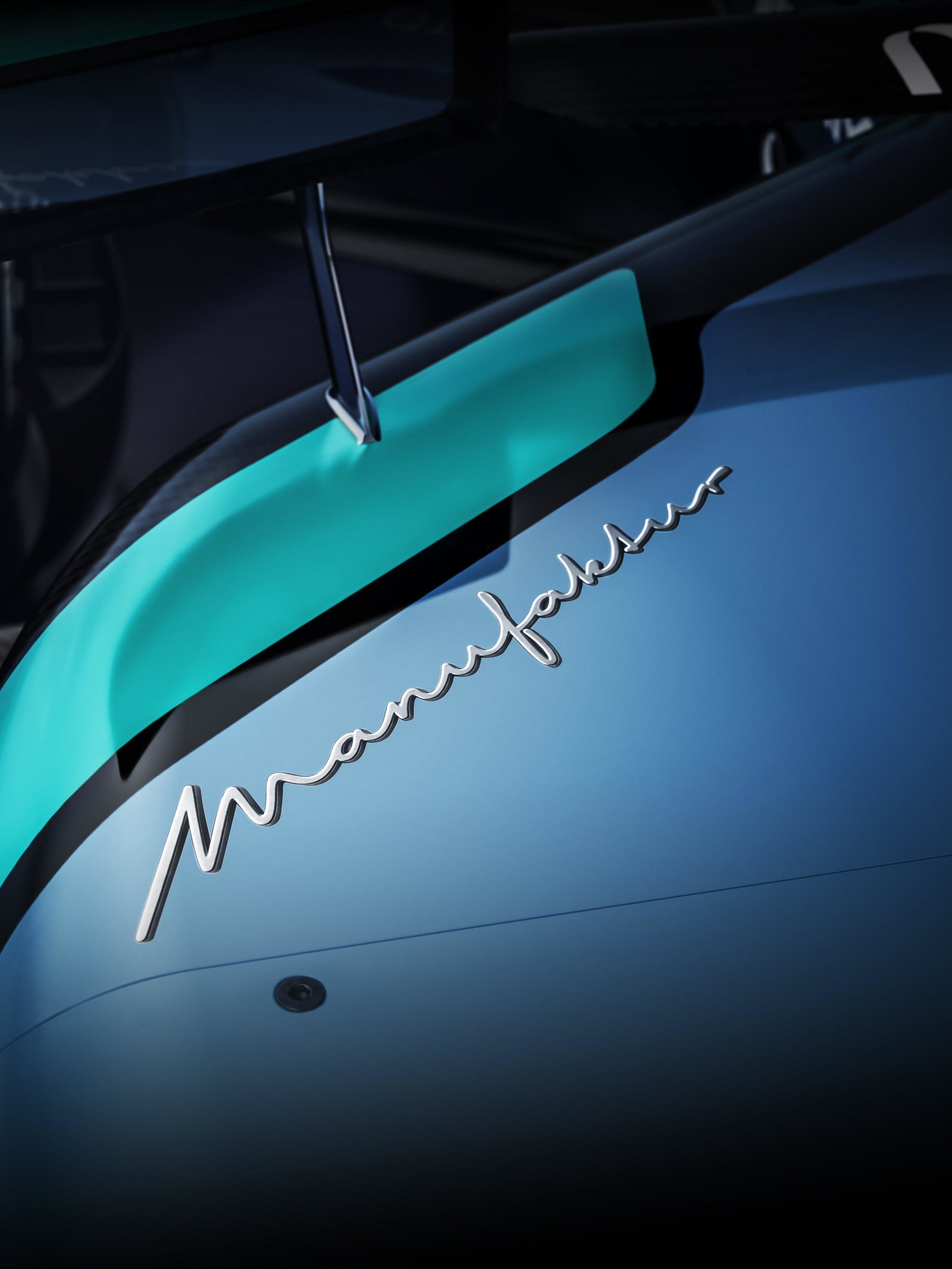 Mercedes ABD GP özel mavi boyama 3